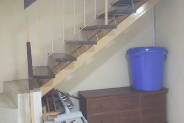 Dahlia Apartment, Pandan Indah