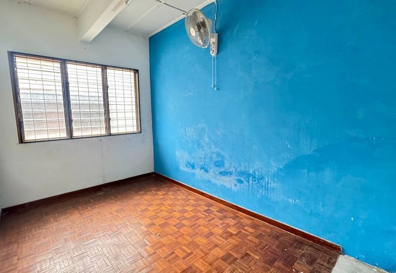 AU 1 (Datuk Keramat)