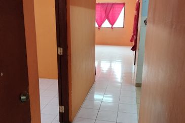 Apartment Teratai