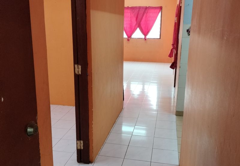 Apartment Teratai