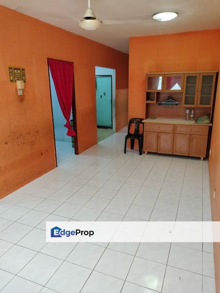 SEBELAH SURAU Apartment Teratai Taman bunga Raya Bukit beruntung Rawang for Sale, Selangor, Rawang