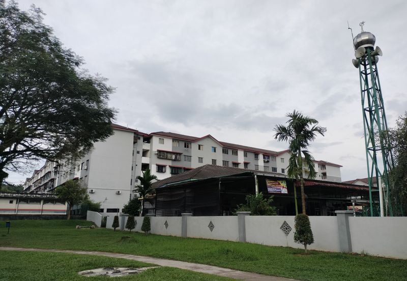 Apartment Teratai