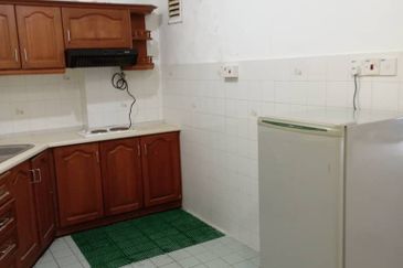 Golden Hills Resort (Amber Court)