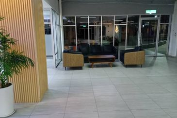 Golden Hills Resort (Amber Court)