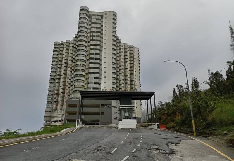 Golden Hills Resort (Amber Court)