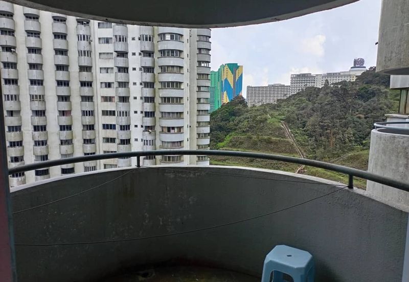 Golden Hills Resort (Amber Court)