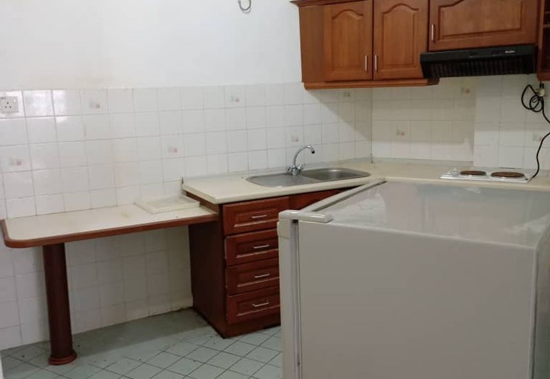 Golden Hills Resort (Amber Court)