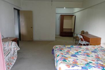 Golden Hills Resort (Amber Court)