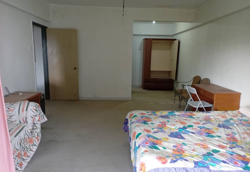 Golden Hills Resort (Amber Court)