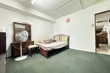 Kampung Melayu Tambahan