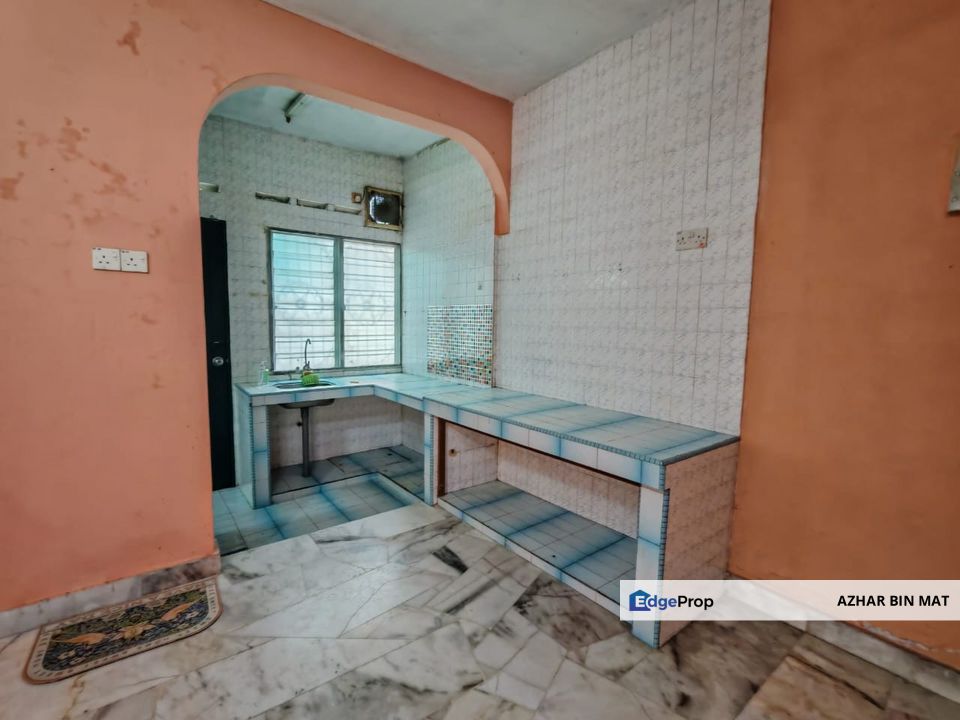 FACING OPEN 2beds Taman Cempaka Ampang Double Storey for Sale untuk dijual, Selangor, Ampang