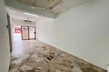 Taman Kinrara Seksyen 2