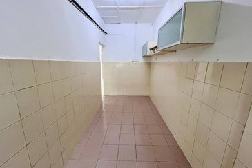 Taman Kinrara Seksyen 2