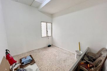 Taman Kinrara Seksyen 2