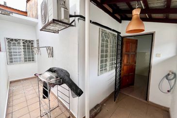 Taman Kinrara Seksyen 2