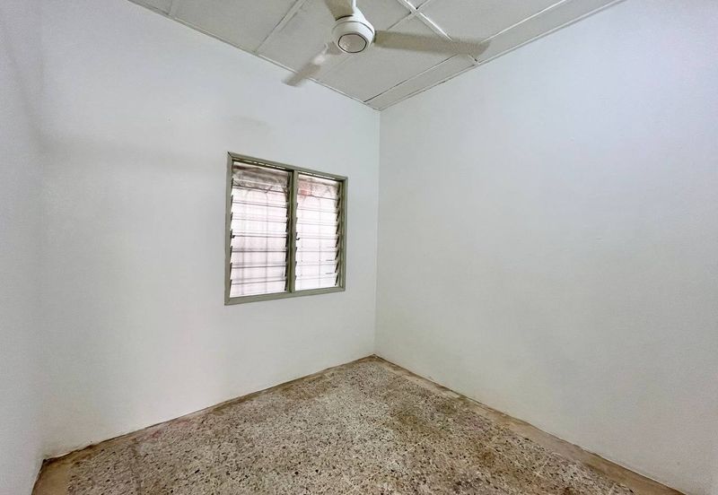 Taman Kinrara Seksyen 2