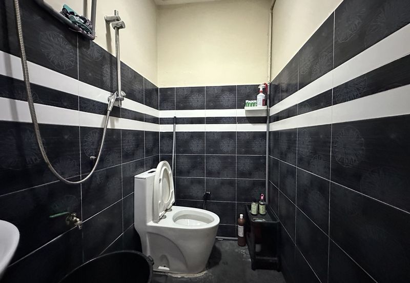 Taman Kinrara Seksyen 2