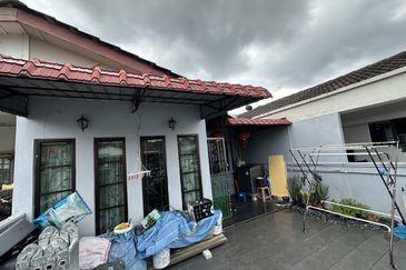 Taman Kinrara Seksyen 2