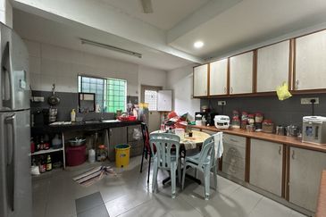 Taman Kinrara Seksyen 2