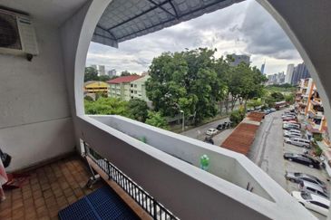 Apartment Bustan Shamelin