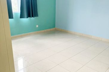 Pangsapuri Kristal (Crystal Tower), Taman Bukit Indah