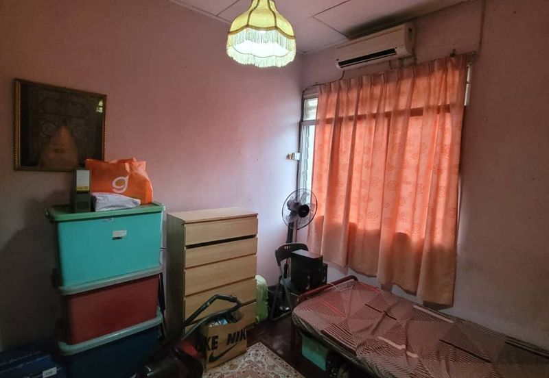 Taman Desa Keramat AU2