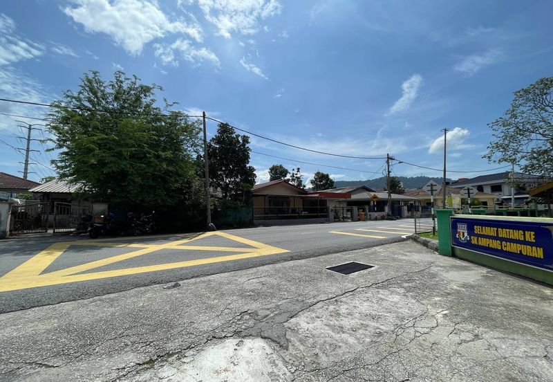 Kampung Ampang Campuran