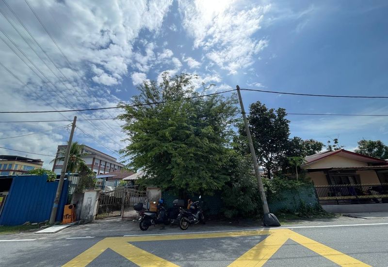 Kampung Ampang Campuran