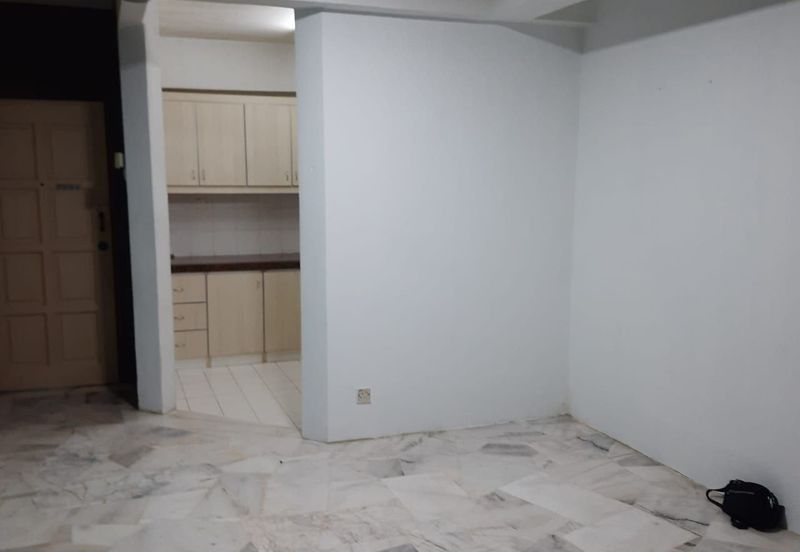 Menara Jade (Jade Tower), Taman Bukit Indah