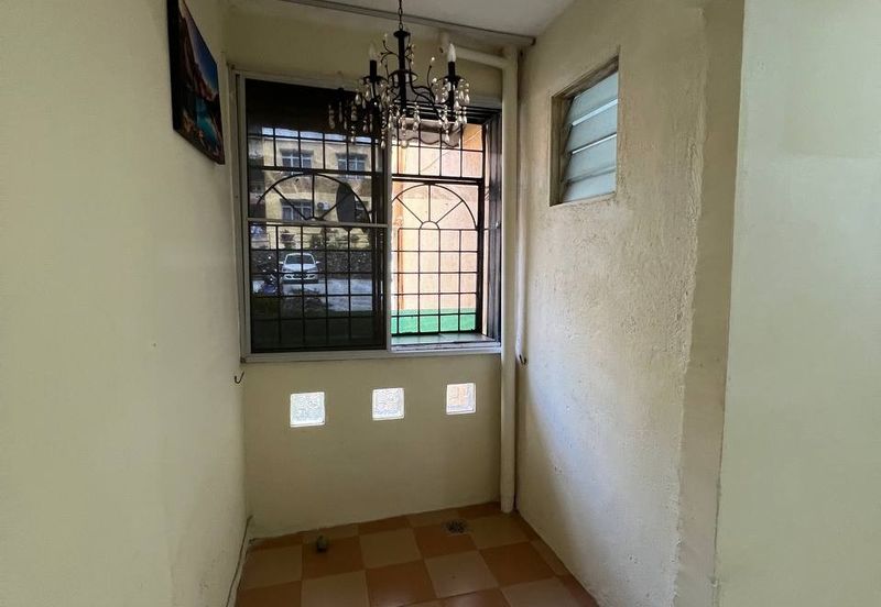 Sri Baiduri Apartment