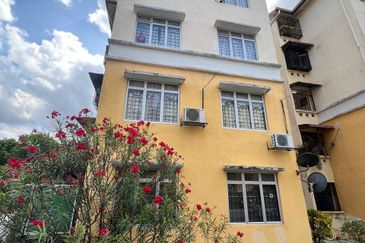 Sri Baiduri Apartment