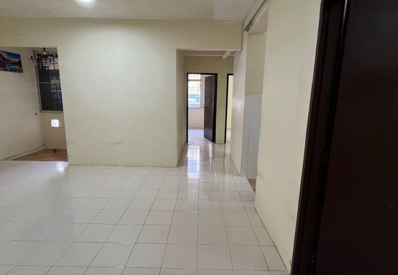 Sri Baiduri Apartment