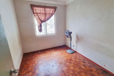 Pangsapuri Kristal (Crystal Tower), Taman Bukit Indah