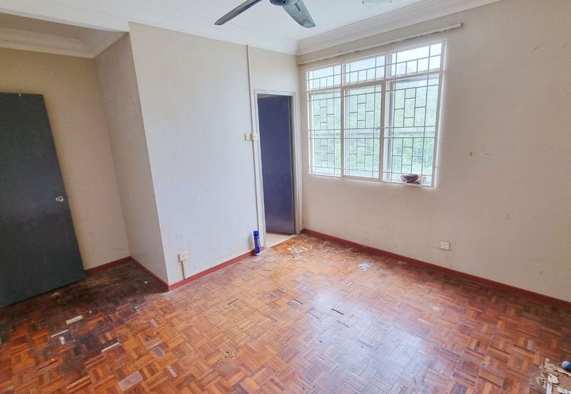 Pangsapuri Kristal (Crystal Tower), Taman Bukit Indah