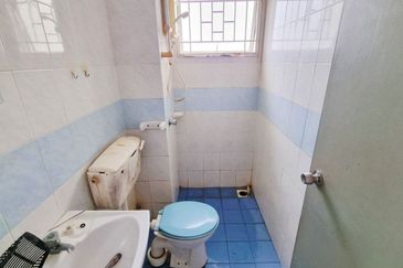 Pangsapuri Kristal (Crystal Tower), Taman Bukit Indah