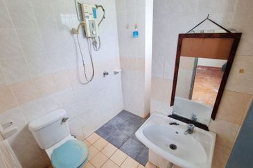 Pangsapuri Kristal (Crystal Tower), Taman Bukit Indah