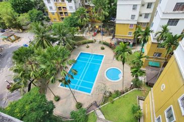 Pangsapuri Kristal (Crystal Tower), Taman Bukit Indah