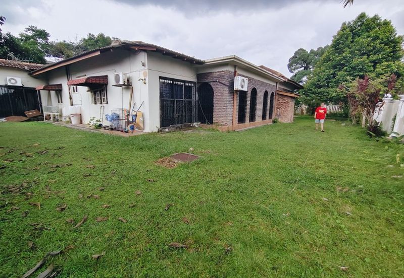 Seksyen 11, Petaling Jaya