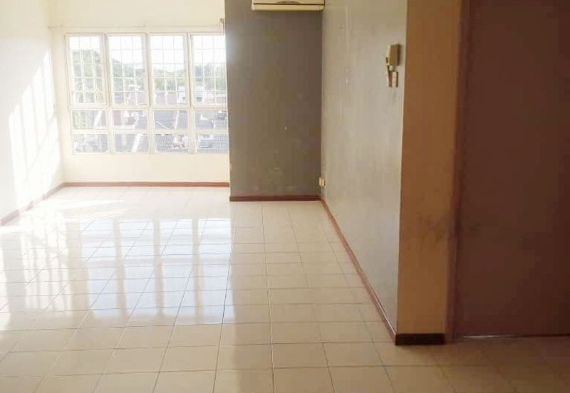 Kondominium Tiara Intan, Taman Bukit Indah