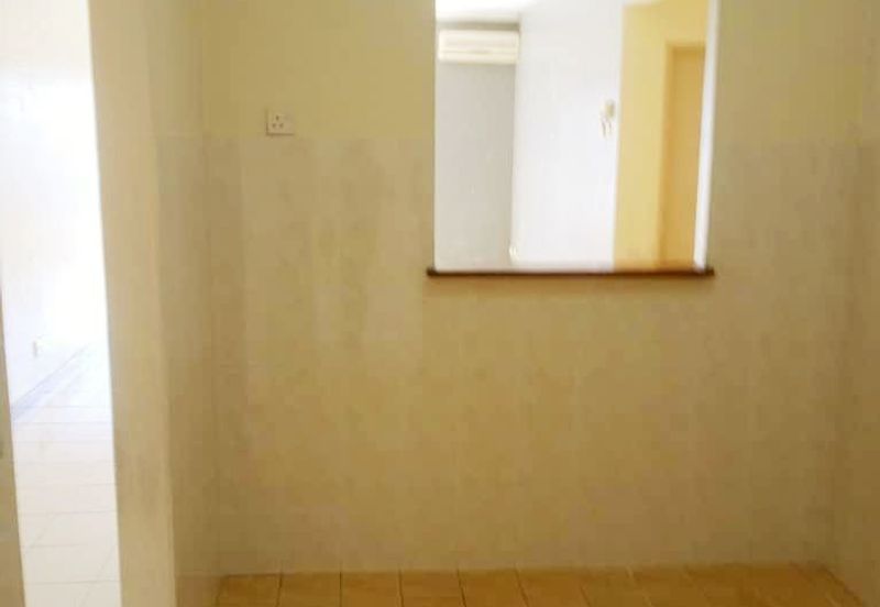 Kondominium Tiara Intan, Taman Bukit Indah