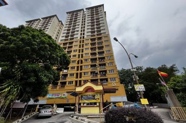 Pelangi Apartment