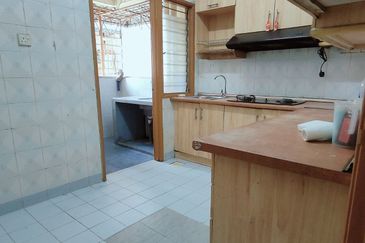 Pangsapuri Mawar Sari