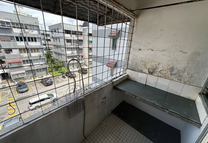 Baiduri Apartment @ Desa Pandan