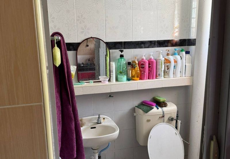 Rumah Pangsa Saga (Saga Suria)