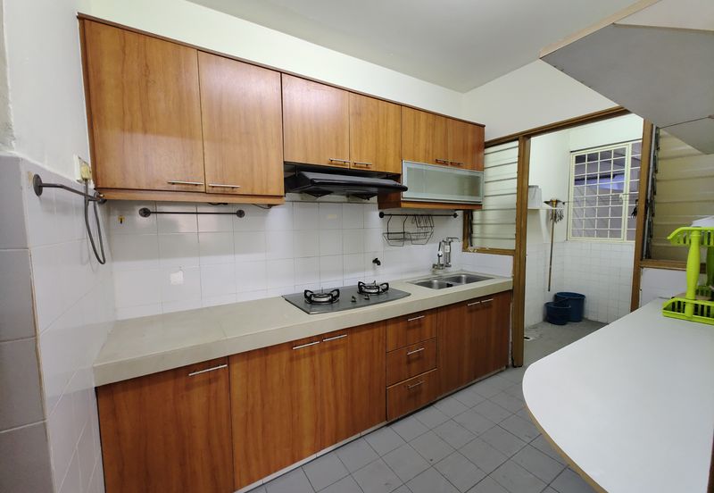 De Tropicana Condominium