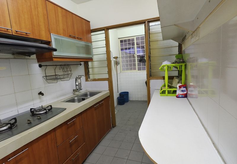 De Tropicana Condominium