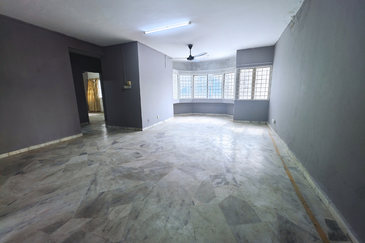 De Tropicana Condominium