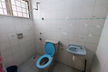 De Tropicana Condominium