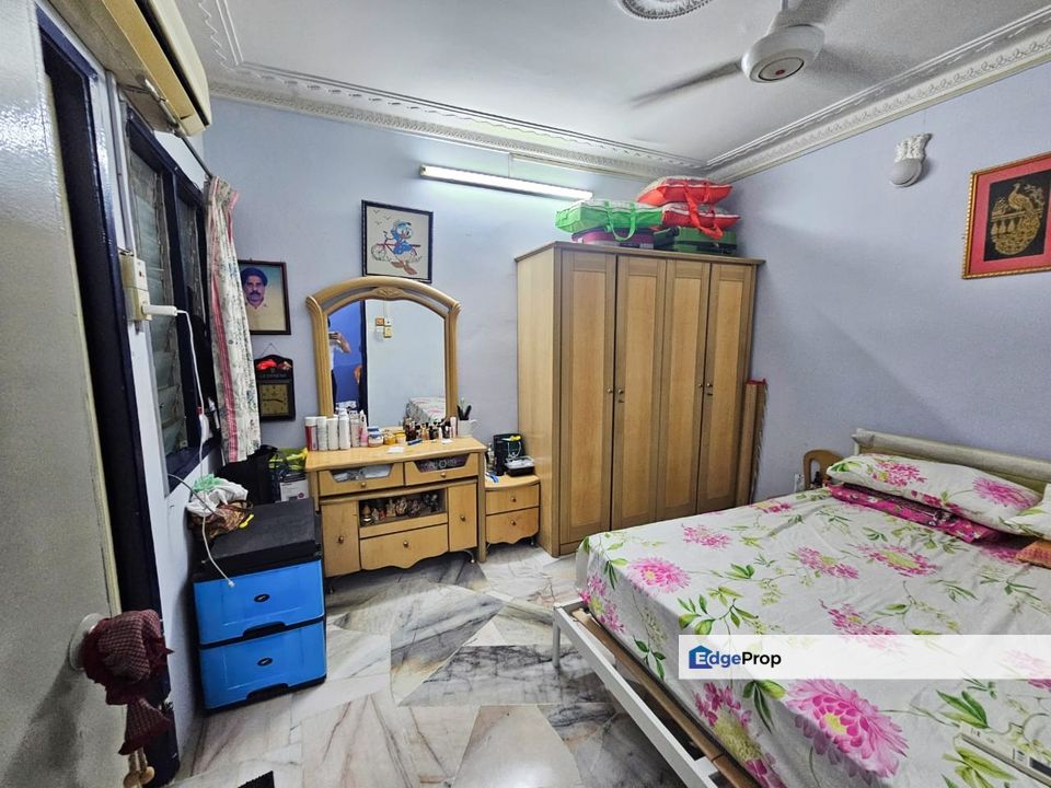 Cheras Perdana 1 storey Fully Furnished wide car porch, Selangor, Cheras
