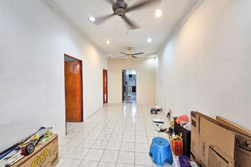 Jalan SP 3 @ Bandar Saujana Putra